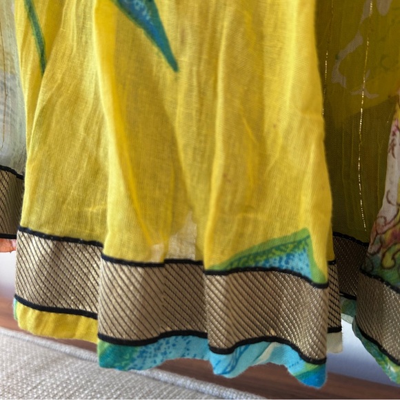 Flowy Gauze Skirt with Gold Metallic Hem, India - Picture 6 of 10